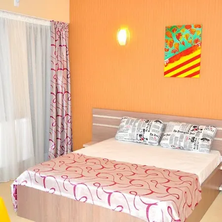 Joylife Aparthotel 3*
