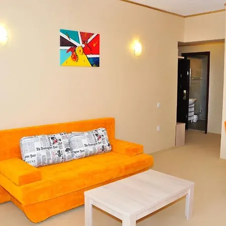 Joylife Aparthotel